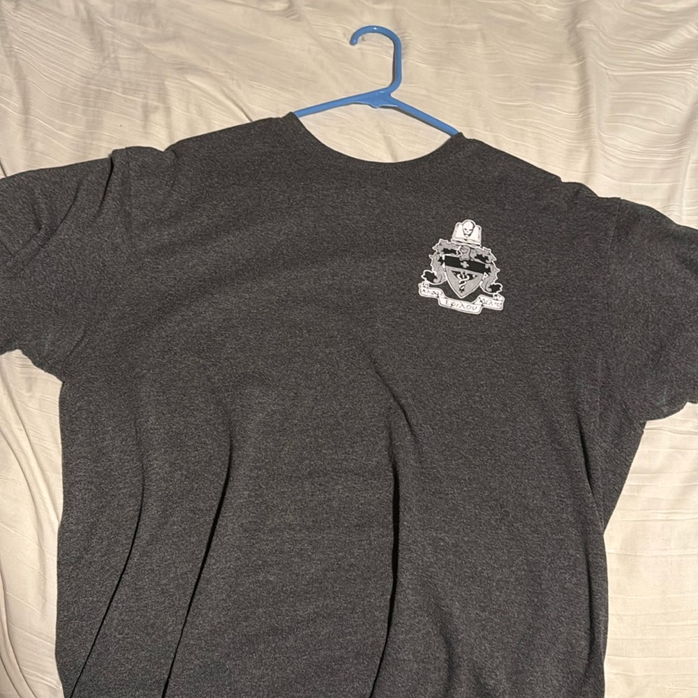 Led Zeppelin shirt, very clean and no wear

Worn twice
